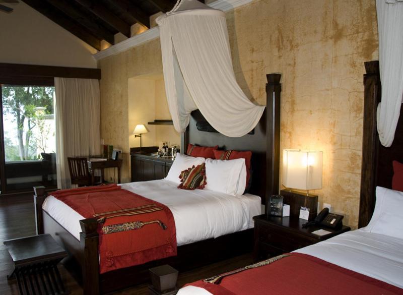 Hotel La Reunion Golf Resort And Residences Antigua Rom bilde