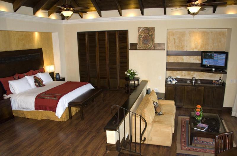Hotel La Reunion Golf Resort And Residences Antigua Rom bilde
