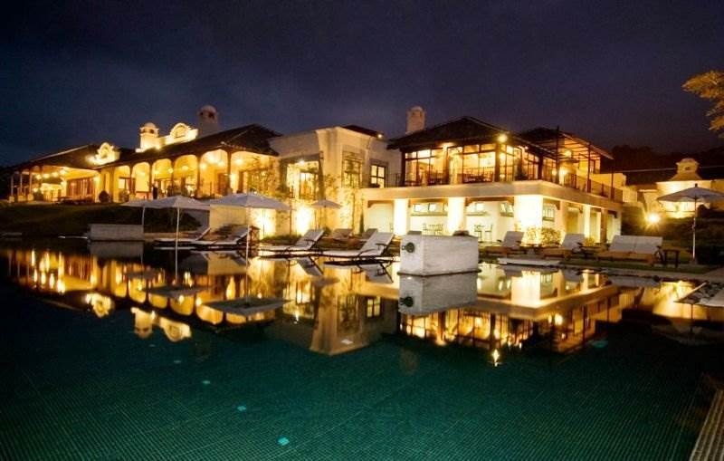 Hotel La Reunion Golf Resort And Residences Antigua Eksteriør bilde