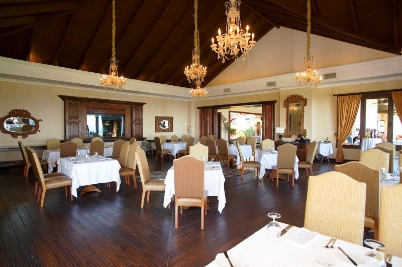 Hotel La Reunion Golf Resort And Residences Antigua Eksteriør bilde